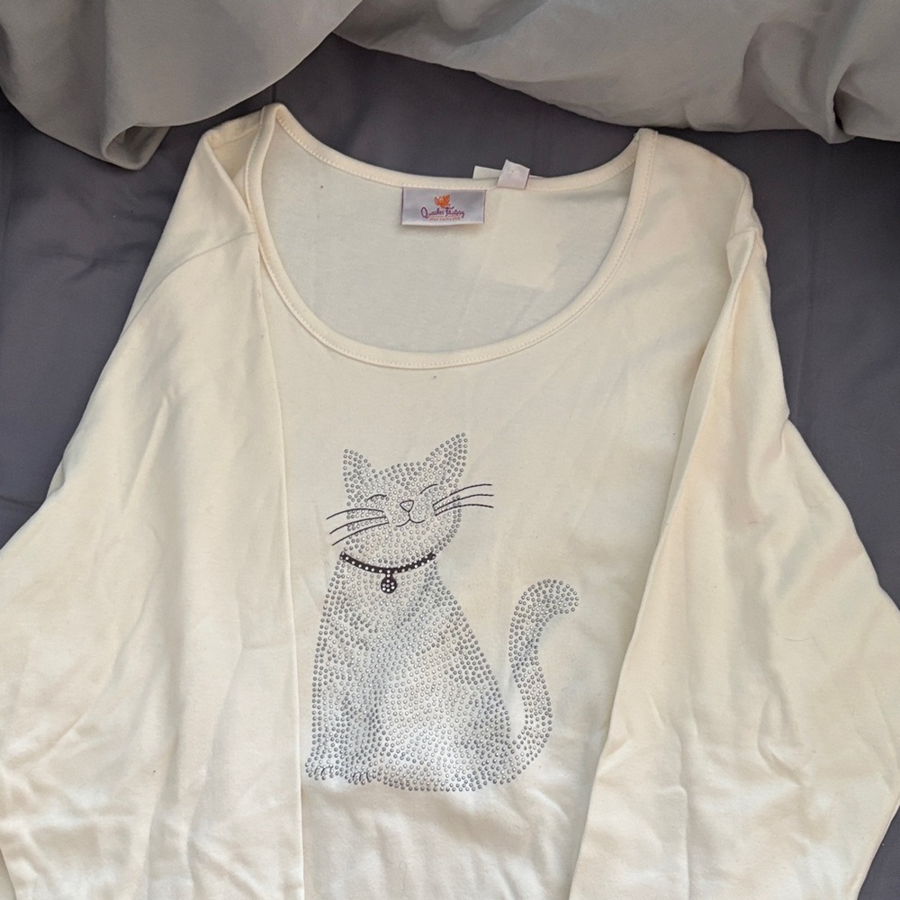 Quacker Factory Cream Cat Rhinestone Sleep Shirt
